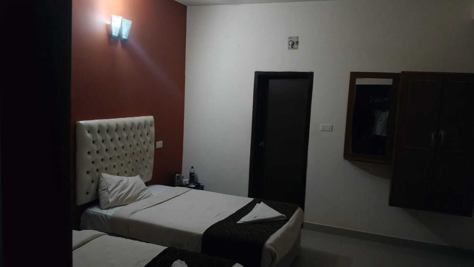 Executive room main view